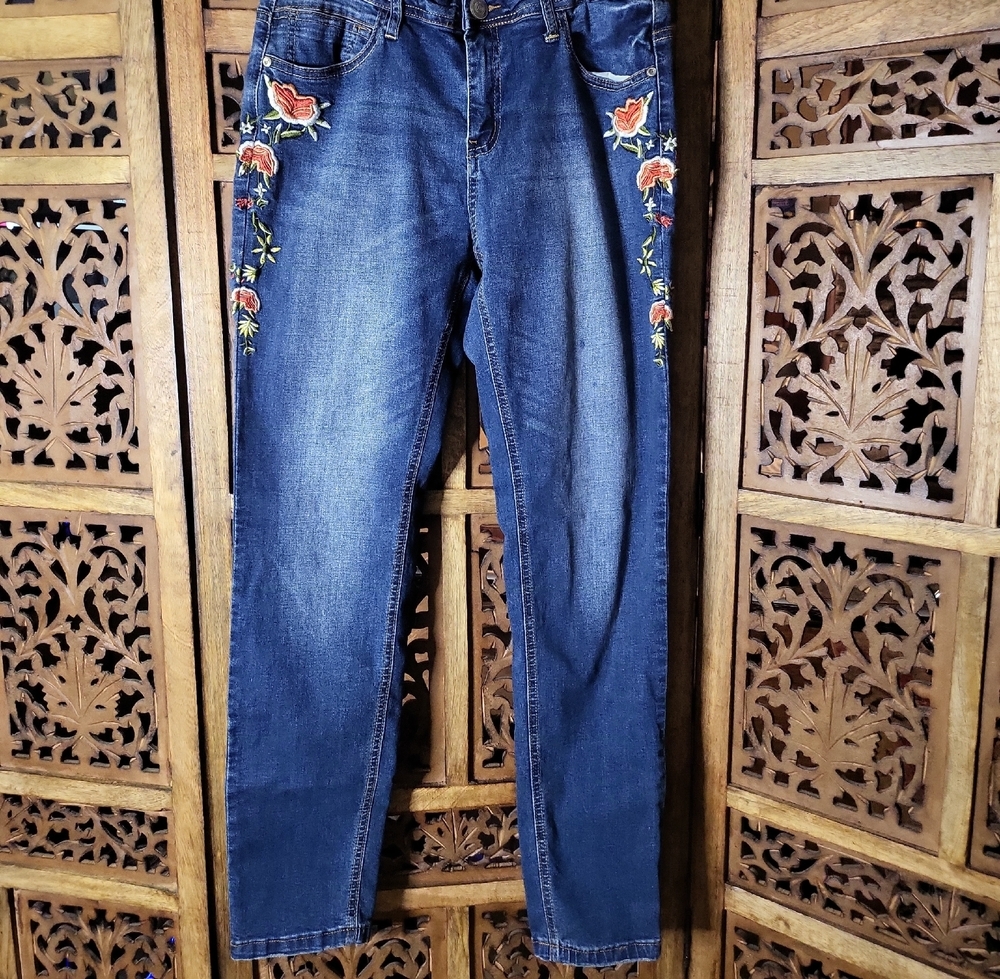 Almost Famous Blue Embroidered Straight Leg Jeans